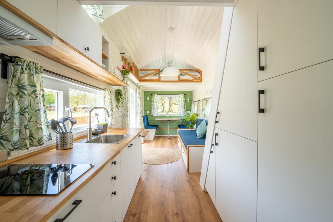 Gezellige Tiny House met zwembad Villa Zeewolde Buitenkant foto