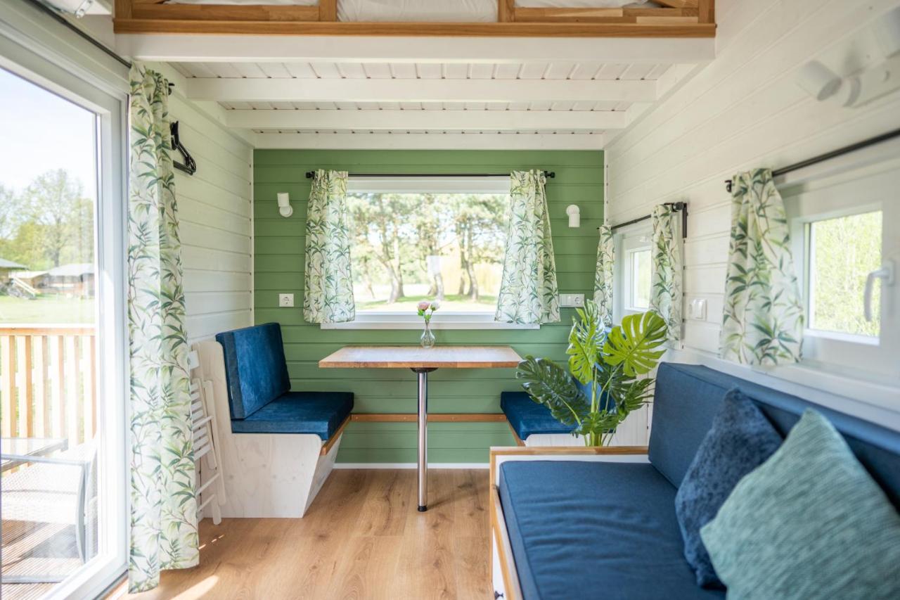Gezellige Tiny House met zwembad Villa Zeewolde Buitenkant foto
